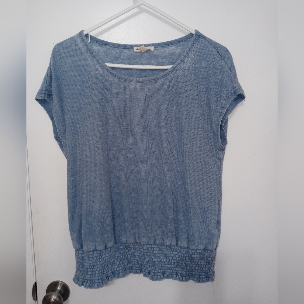 Jane & Delancey Blue Sleeveless Grid Pattern Pullover Blouse w smocked hem